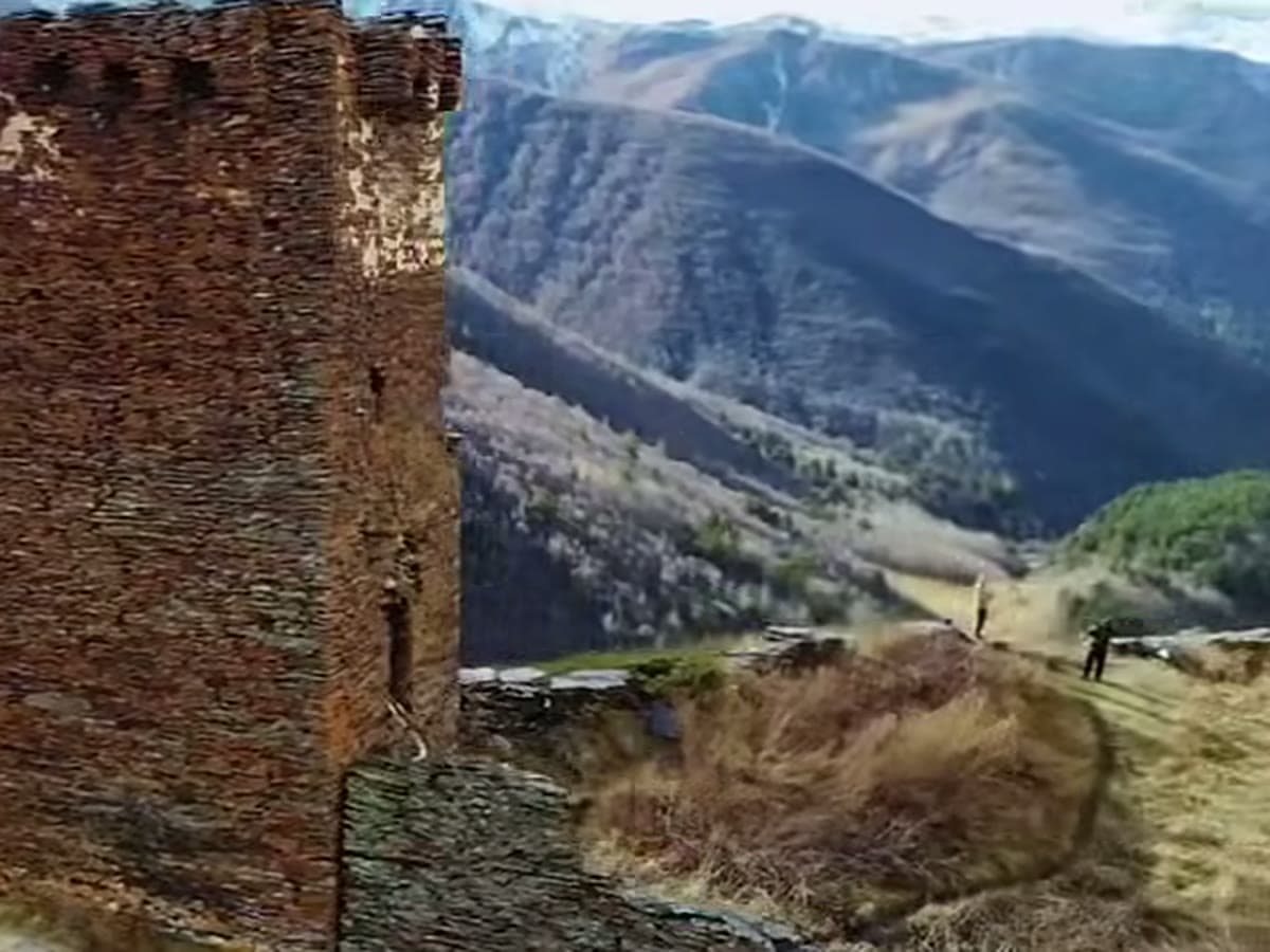 სვანეთის ისტორიული ნაგებობების აზომვა